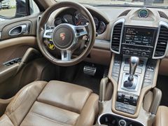 Fahrzeugabbildung Cayenne Turbo Park-Assistent