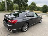 BMW 730d  2.Hand - Harman Kardon -Soft-Close Head Up - BMW 730 aus 2017