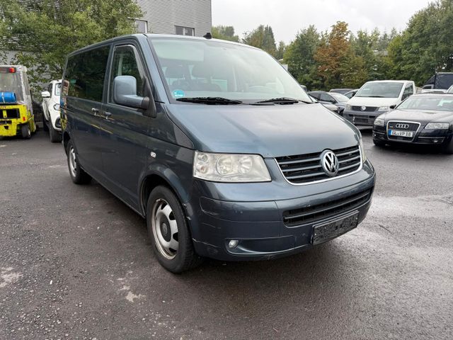 Volkswagen T5 Transporter Bus Multivan Startline
