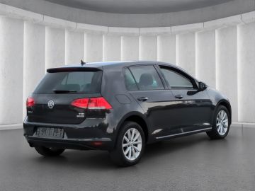 Volkswagen Golf - 3