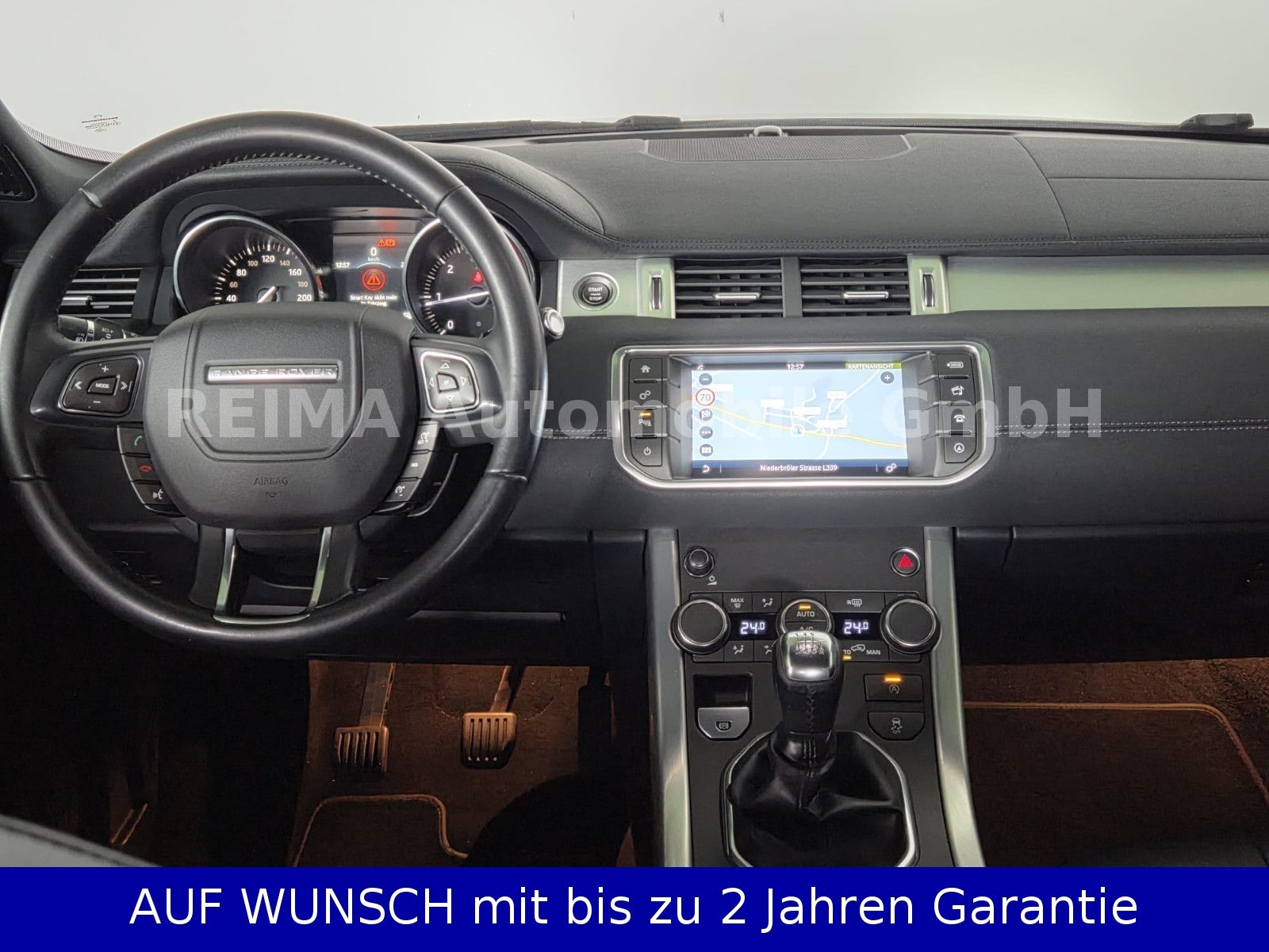 Fahrzeugabbildung Land Rover Range Rover Evoque 2,0D SE, Navi, Xenon, 20" Alu