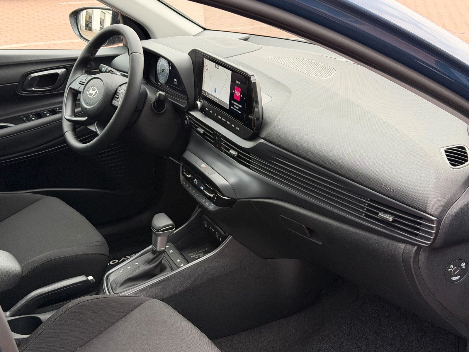 Fahrzeugabbildung Hyundai BAYON 1.0 T-GDI Trend *Navi*SmartKey*Kamera*LED*