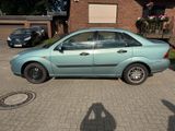 Ford Focus Ghia Ausstattung 1999 läuft unr... - Ford: Ausstattung Ghia