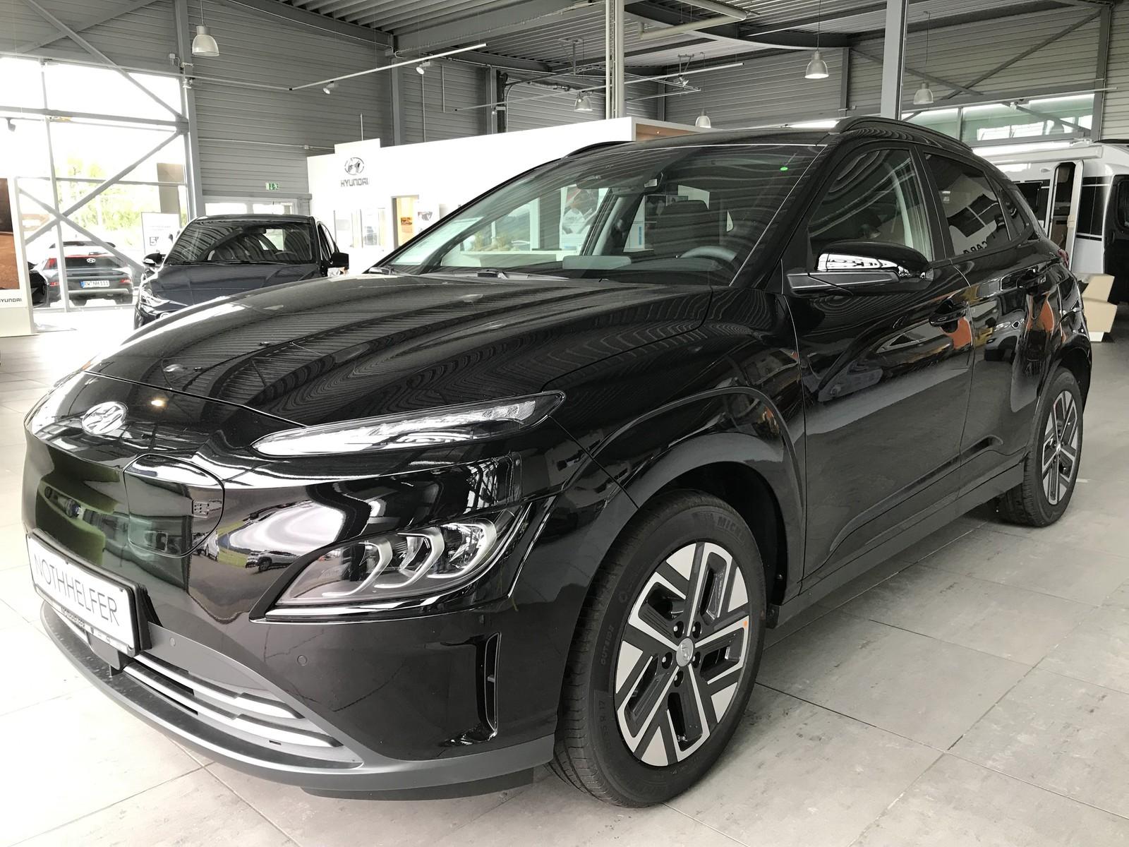Hyundai KONA Elektro 100kW incl- 11kw OBC ADVANTAGE Pake