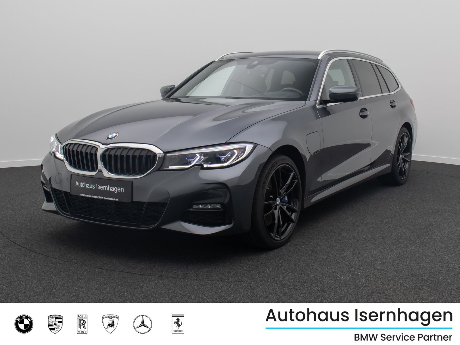 Fahrzeugabbildung BMW 330e xD M Sport Individual Kamera Laser HUD 19"