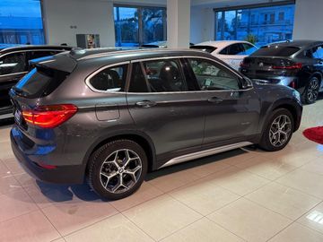 BMW X1 - 4
