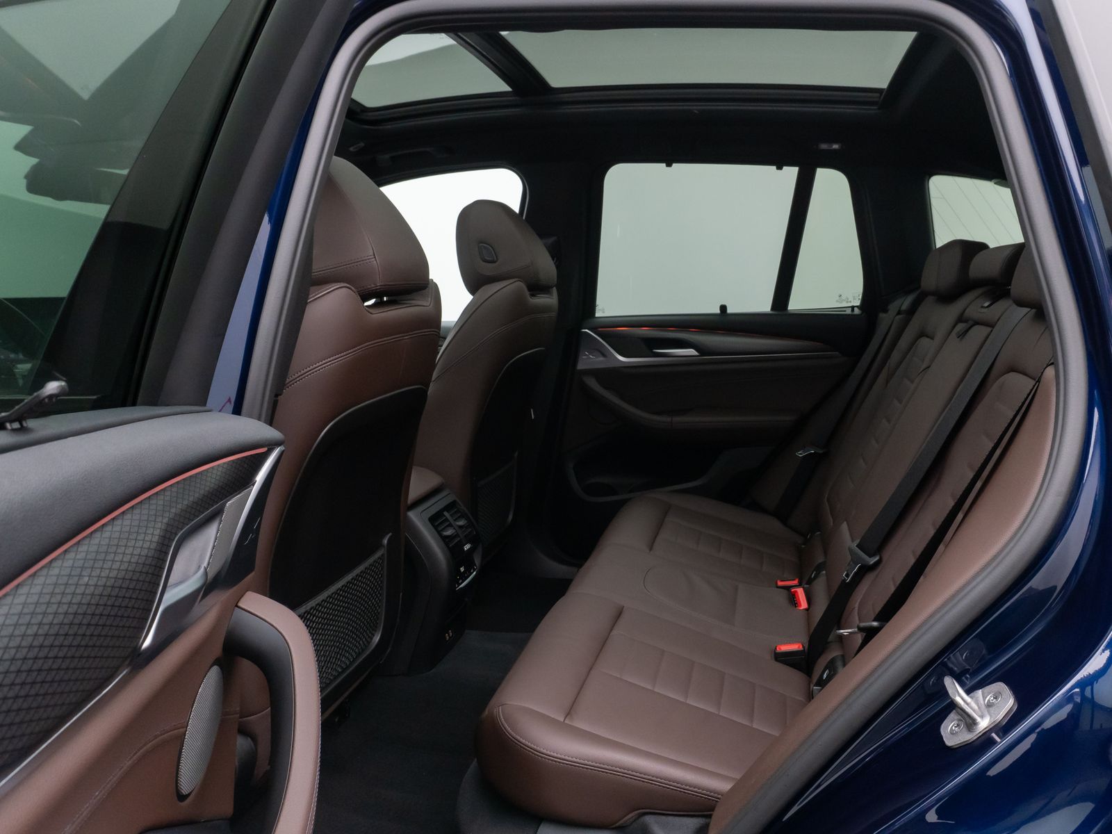 Fahrzeugabbildung BMW X3 xD30d M Sport Panorama Kamera DAB H/K 21Zoll