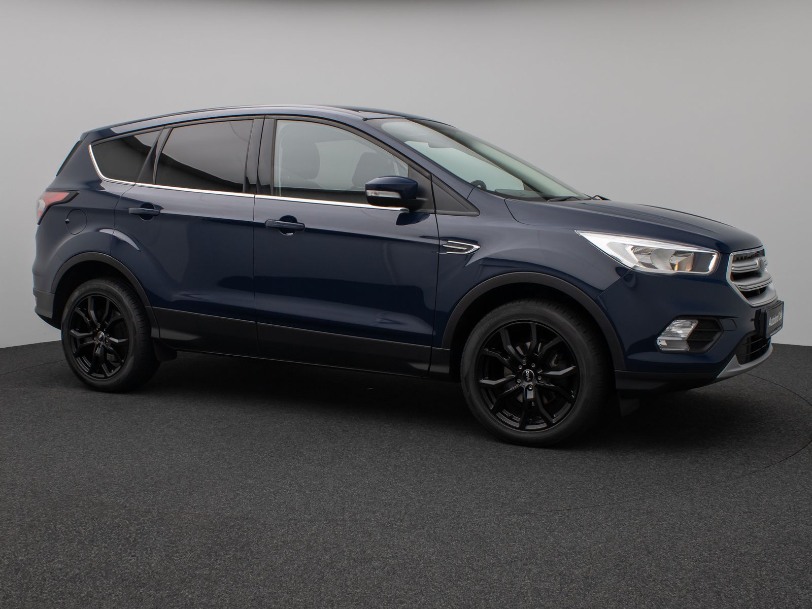 Fahrzeugabbildung Ford Kuga Trend AHK Sitzhzg PDC Tempomat 8Fach