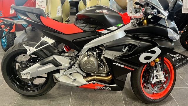 Aprilia RS 660