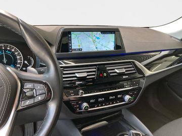 BMW 530 - 12
