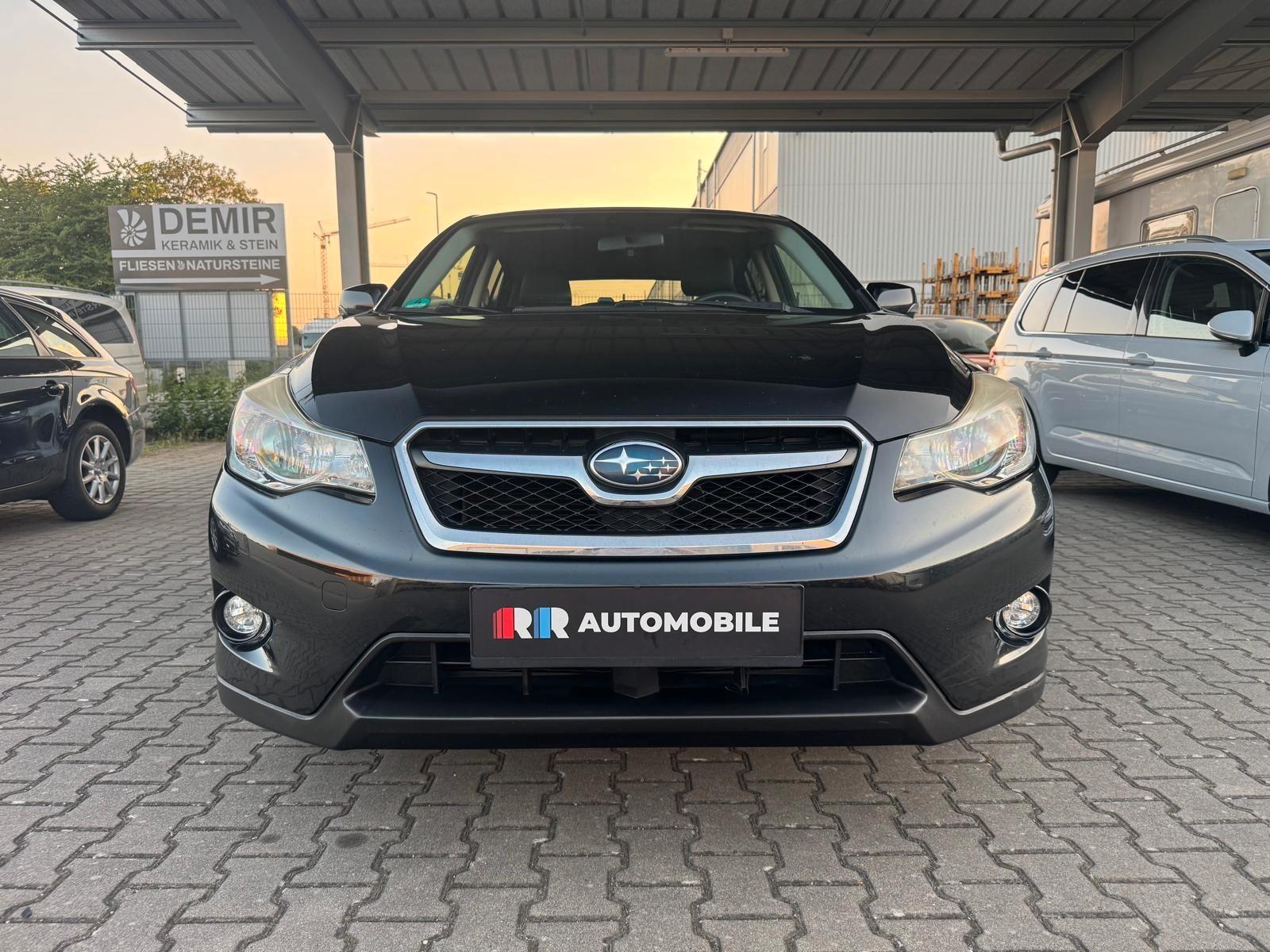 Subaru XV 2013 — вигляд ззаду