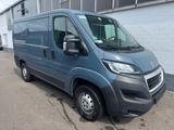 Peugeot Boxer - graue Peugeot Boxer