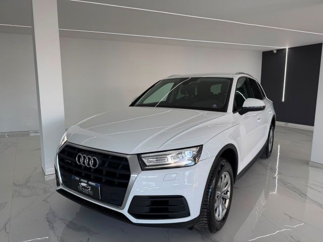 AUDI Audi Q5 2.0 TDI quattro S tronic Sport