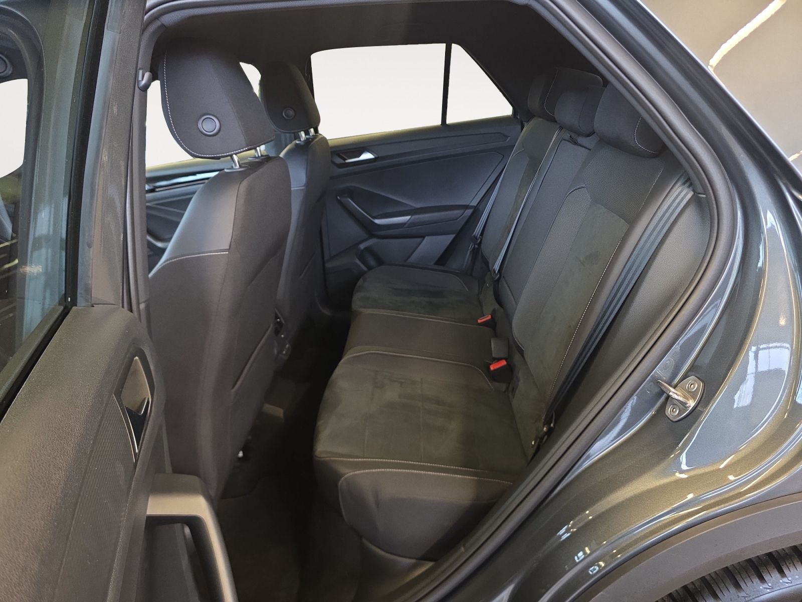 Volkswagen T-Roc - Bild 14