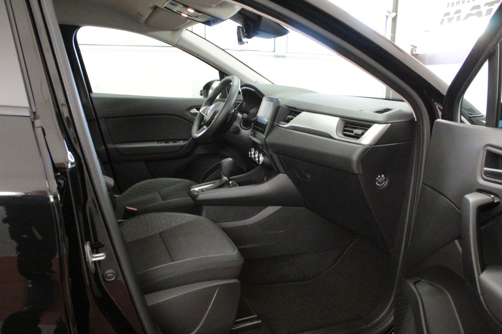 Fahrzeugabbildung Renault Captur Mild Hybrid 140  EDC Evolution*Easy Link*