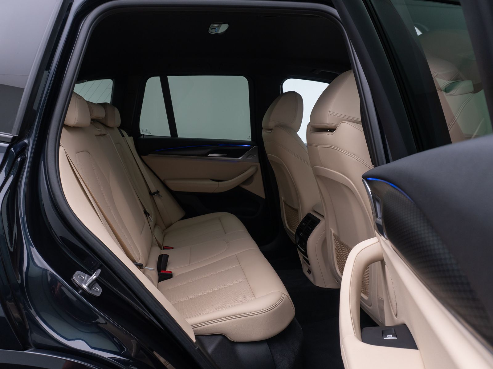 Fahrzeugabbildung BMW X3 xD20i M Sport HiFi Kamera DAB LED 19Zoll