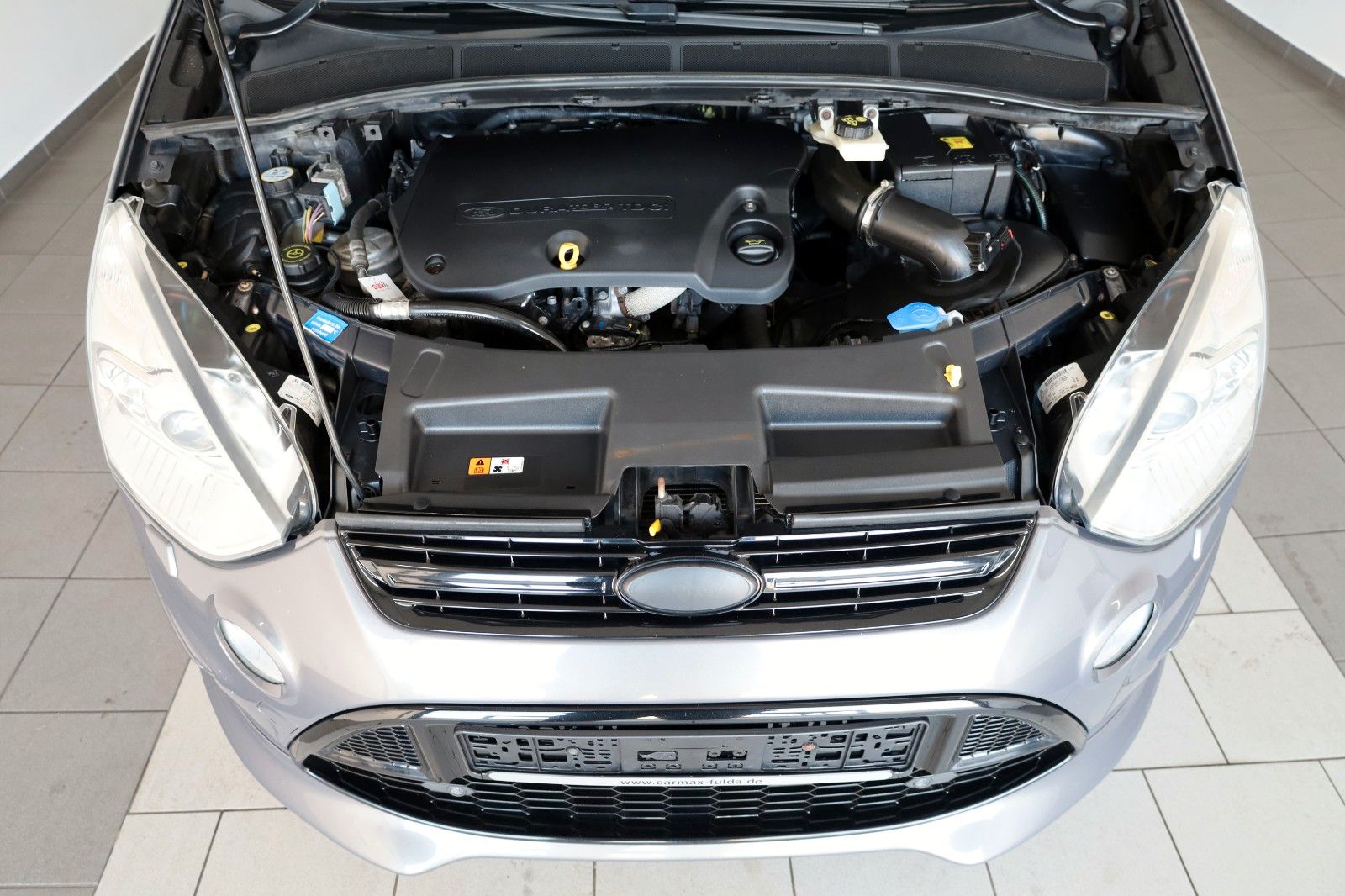 Fahrzeugabbildung Ford S-MAX Titanium S T.Leder,Navi,Xenon,Panorama,SH