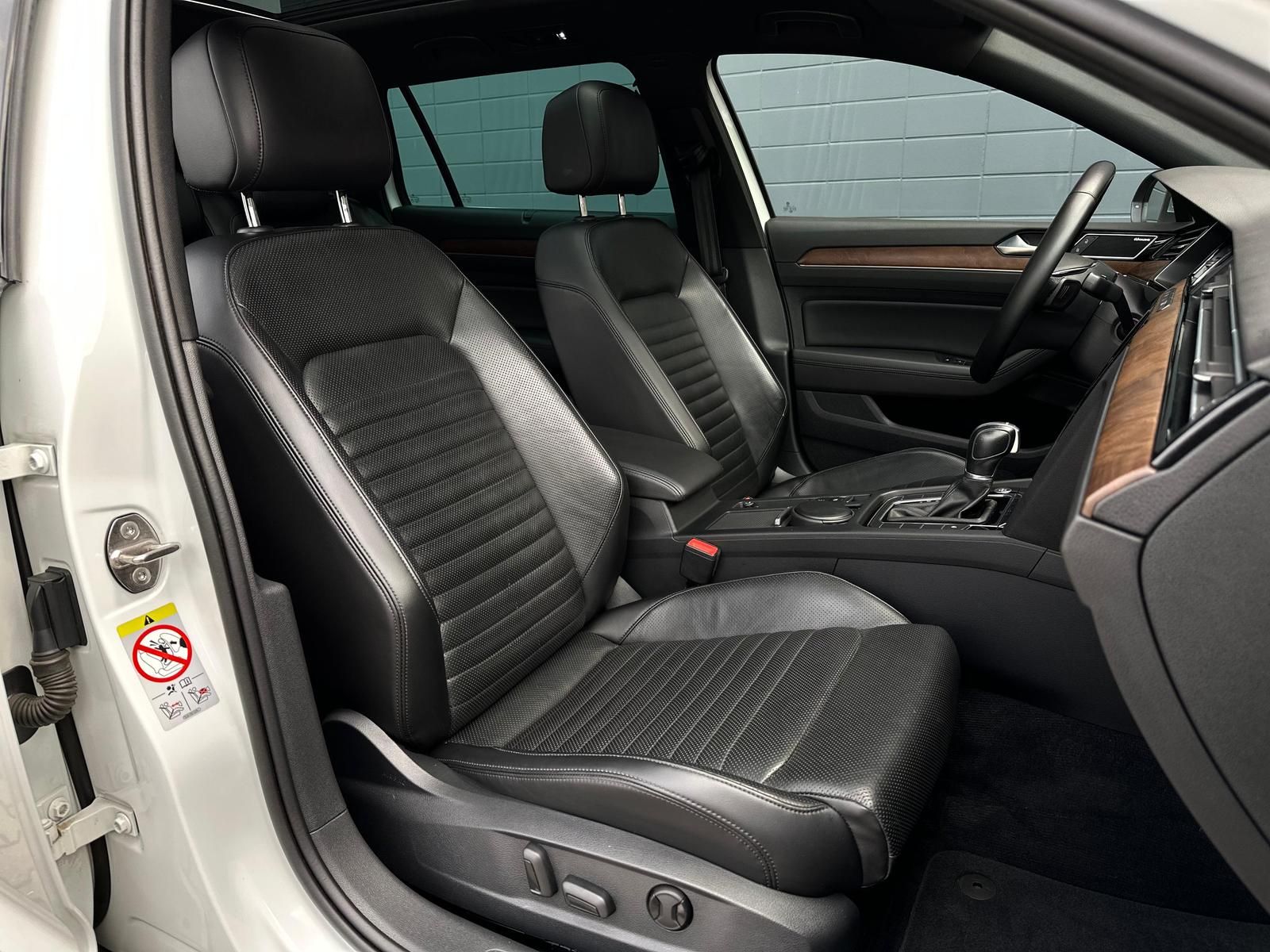 VW Passat Variant 2.0TSI ALLTRACK 4M* LPG#LED#AHK - Image 16