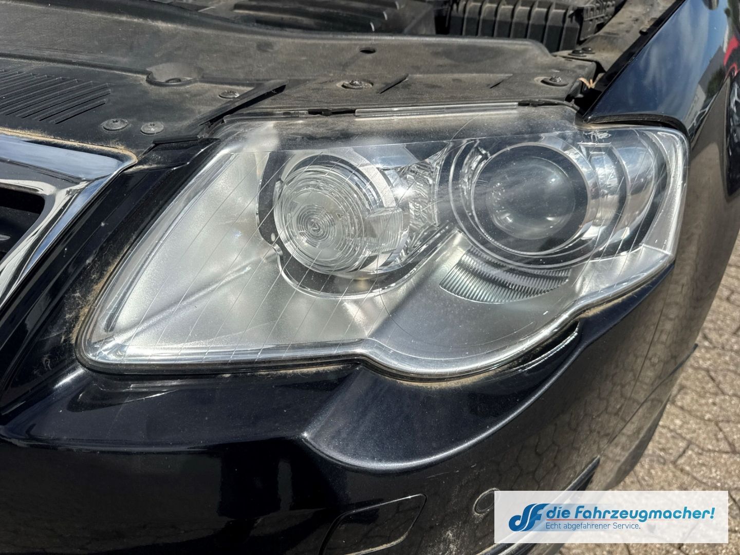 Fahrzeugabbildung Volkswagen Passat Variant Highline Navi Leder *EXPORT