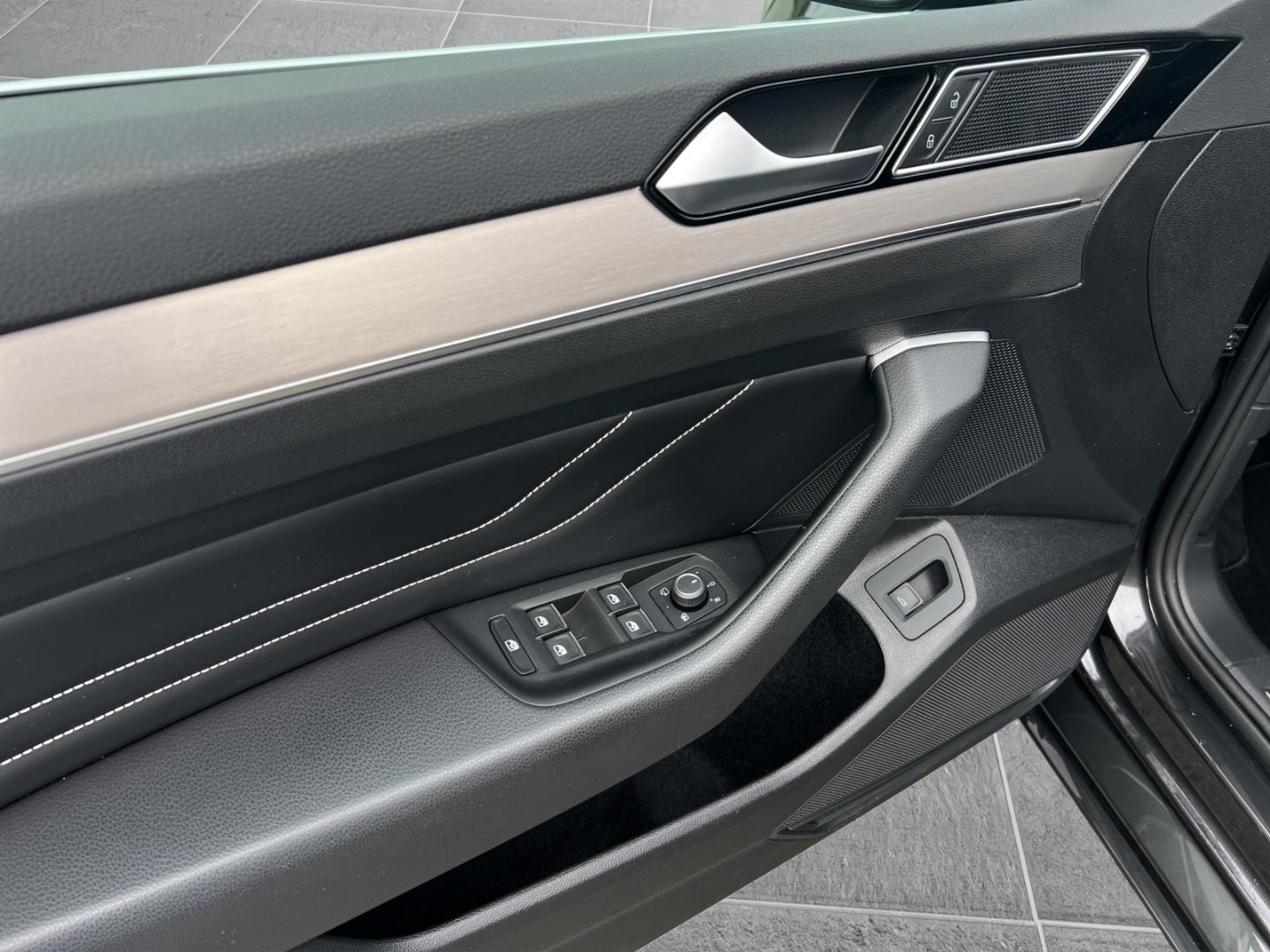 Volkswagen Passat Variant Elegance/SitzHz/ACC/DAB/Navi, миниатюра 9