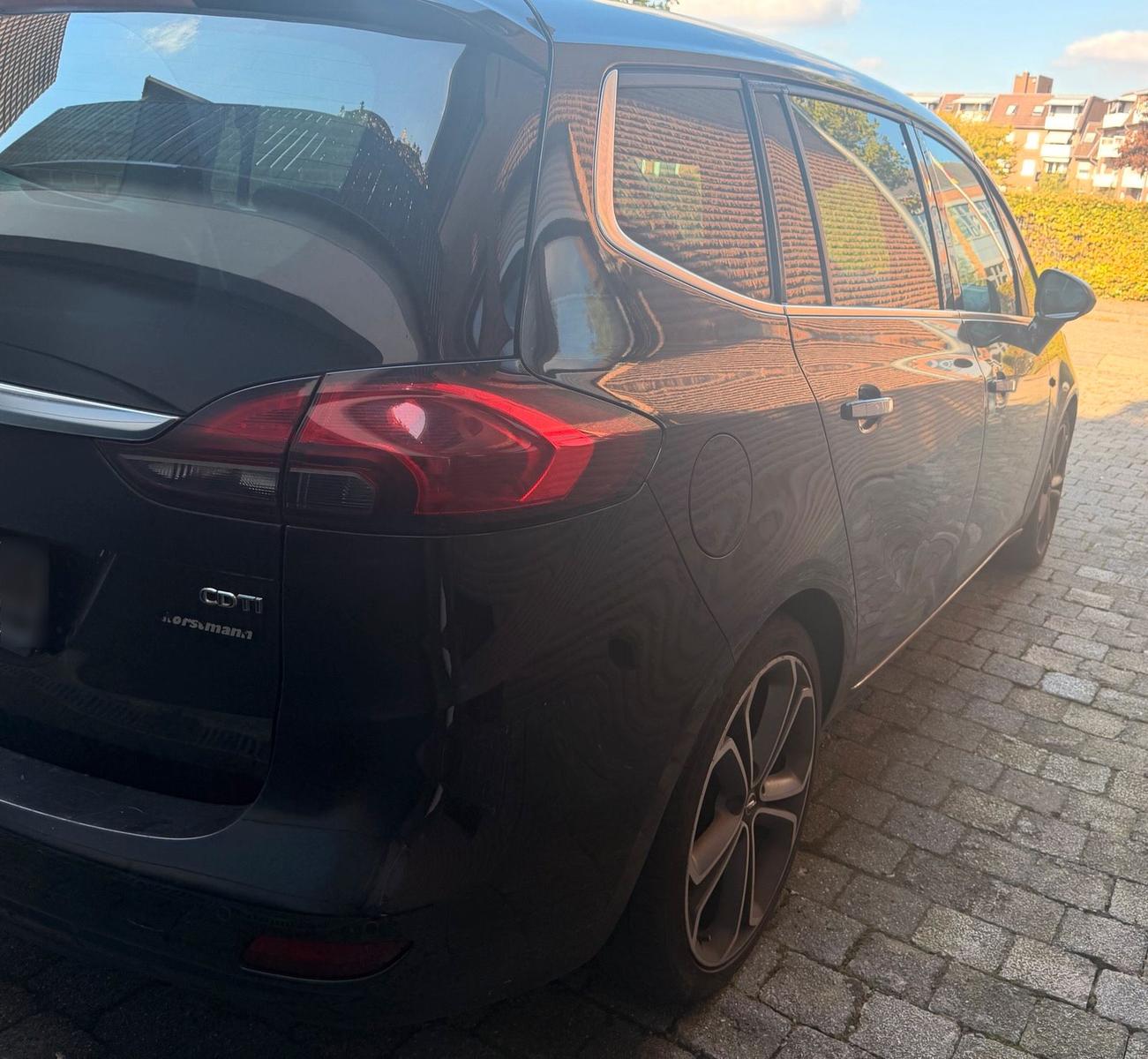 Opel Zafira tourer 2013 — салон