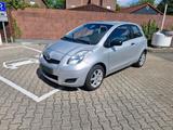 Toyota toyata yaris  benzin  tüu 04 2028 - Toyota Yaris Gebrauchtwagen in Hamm