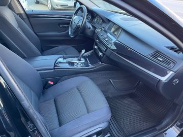 BMW 520 - 7