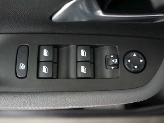 Mokka B ELEGANCE AT+LED LICHT+NAVI+RÜCKFAHRKAMER