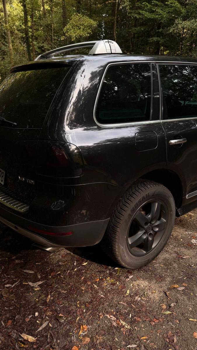 Volkswagen Touareg 2006 — photo 5