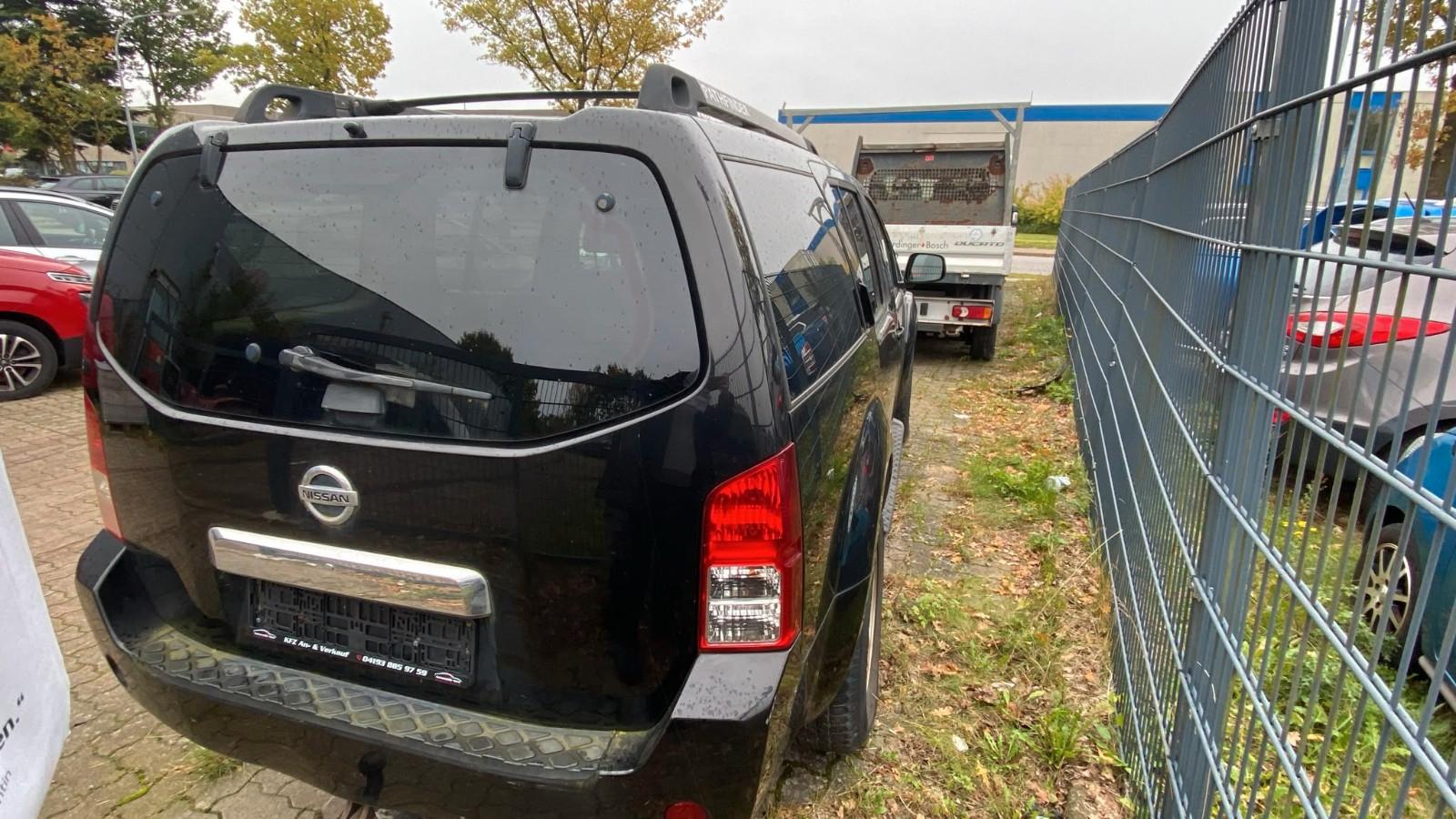 Nissan Pathfinder 2006 — photo 9