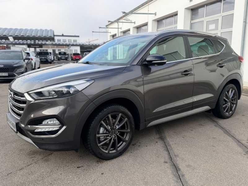 Hyundai Tucson 1,6 Passion / WR / AHK