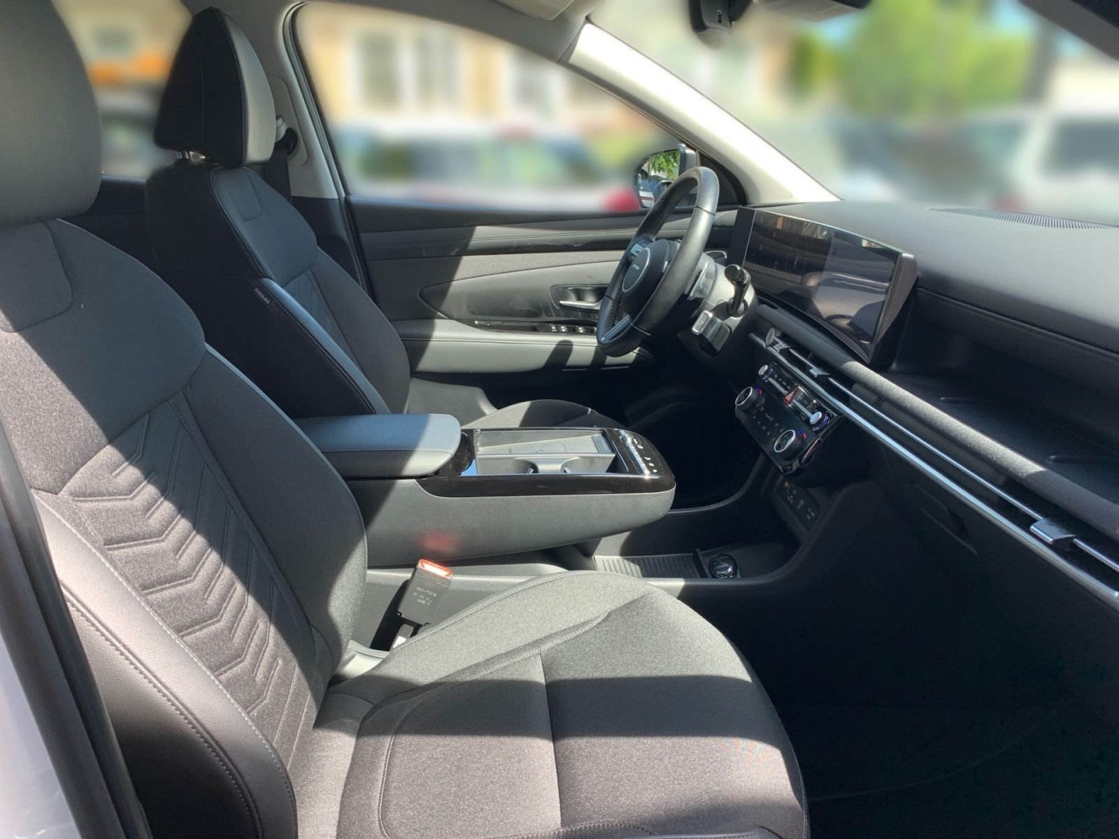 Fahrzeugabbildung Hyundai TUCSON 1.6 T-GDI Trend Hybrid Navi LED
