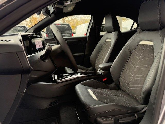 Fahrzeugabbildung Opel Mokka-e Ultimate 156PS Long Range 54kWh!
