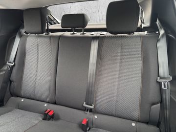 Peugeot 208 STYLE PureTech 100