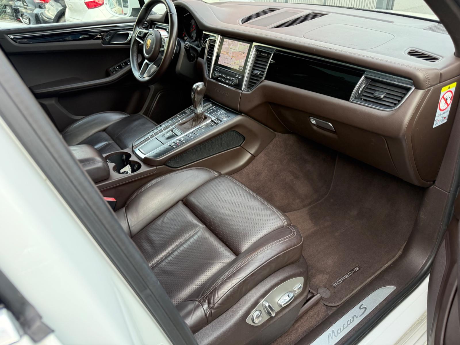 Porsche Macan S 3.0 PANO/AHK/LEDER/ACC/PCM/LM20/2.HD/MEM