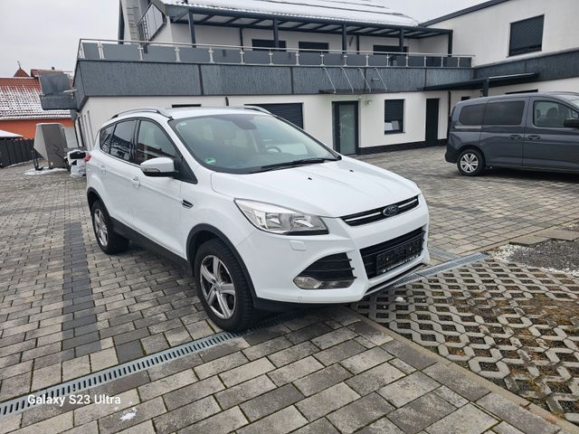 Ford Kuga Titanium**Spoet-Utility-Vehicle**