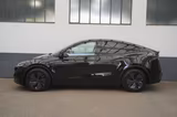 Tesla Model Y Premium Long Range Juniper AWD  *innen w - Tesla Gebrauchtwagen von 2025