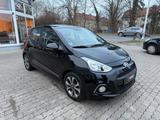 Hyundai i10 FIFA World Cup Edition - Hyundai i10: Fifa