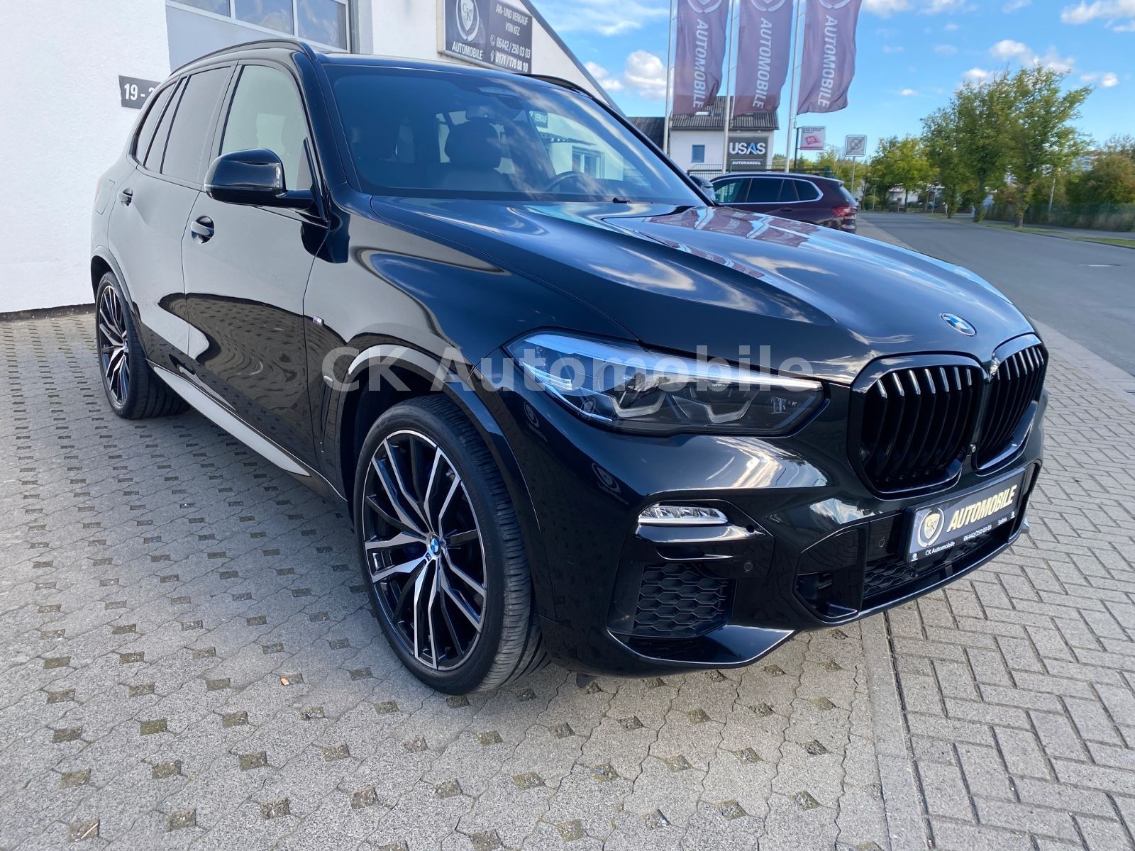 Fahrzeugabbildung BMW X5 xDrive 30d MSport/22Zoll/HeadUp/Pano/360°/LED