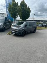 Volkswagen VW T6.1 Multivan Hyghline 4 Motion - Volkswagen LT aus 2023
