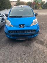 Audi Peugeot 107 s line - Audi A4: Kleinwagen