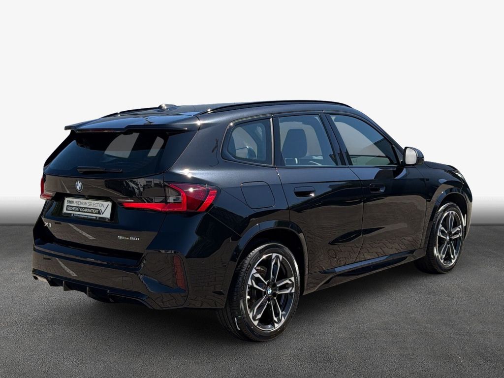 BMW X1 — fotografia 2