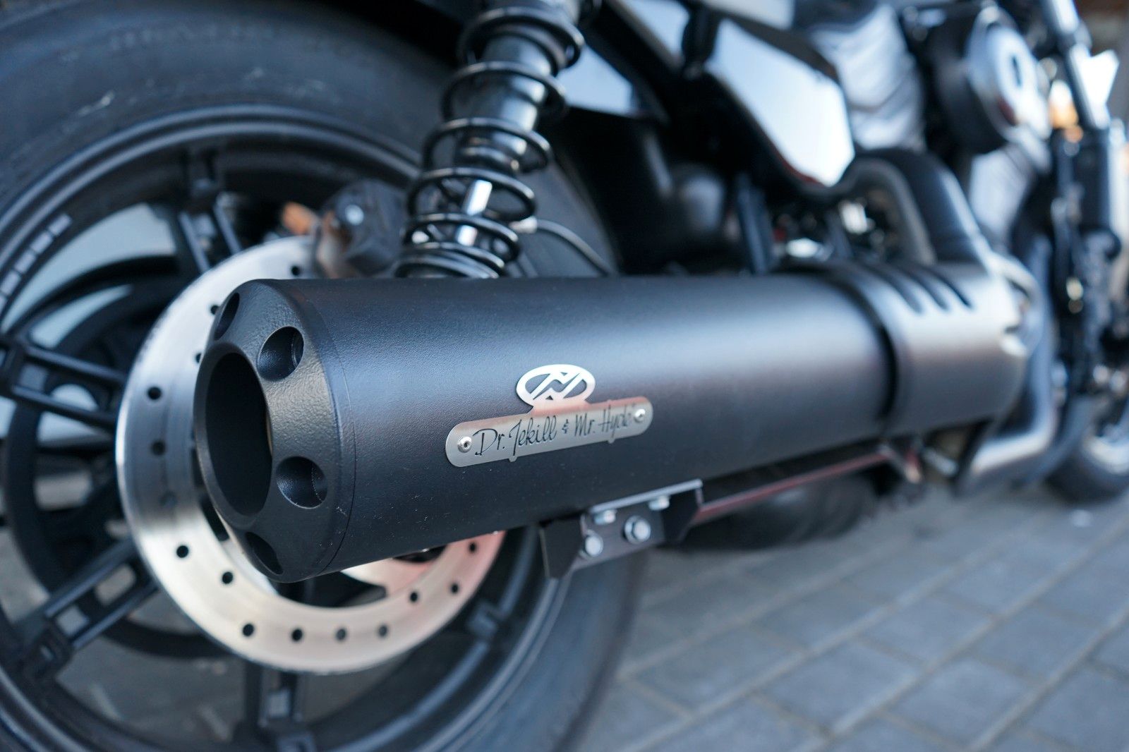 Fahrzeugabbildung Harley-Davidson Sportster Nightster 975 Jekill Ape Lenker Vorve