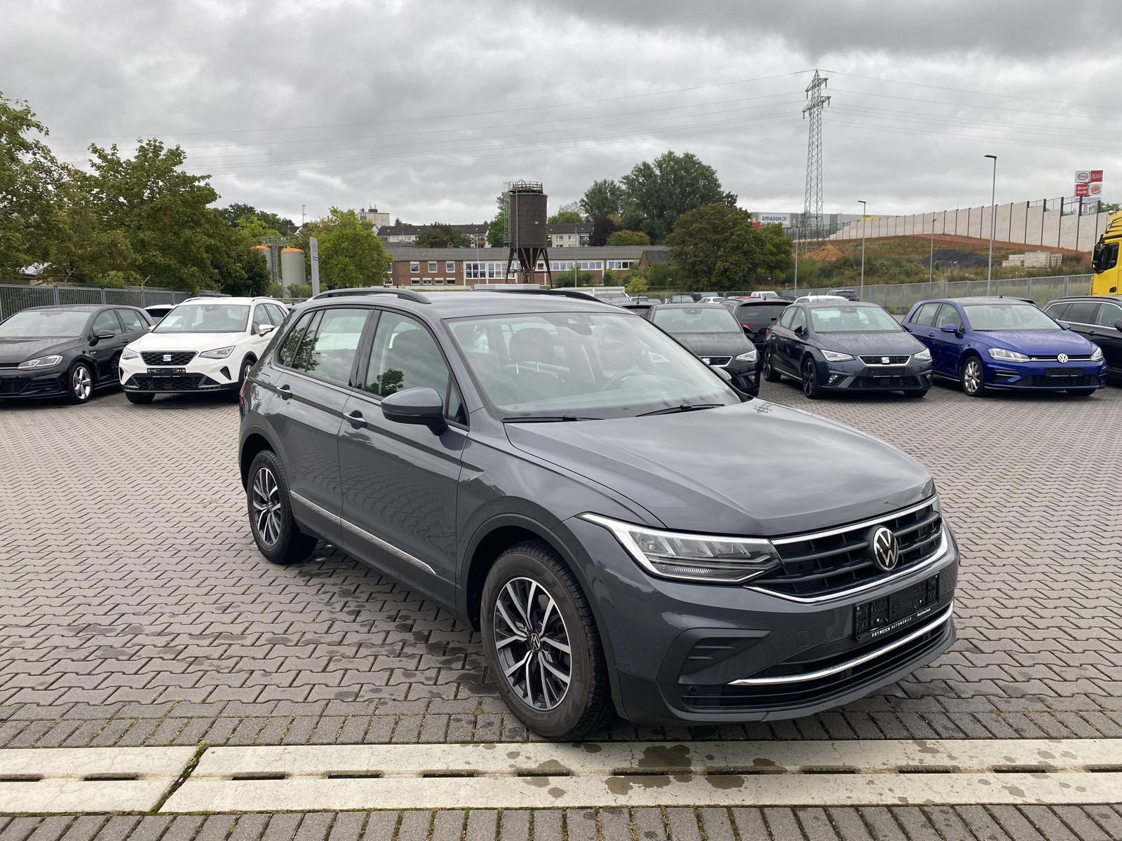 Volkswagen Tiguan 2.0 TDI DSG Life Navi/AHK/VW-Garantie/LED