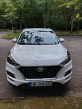 Hyundai TUCSON 1.6 GDI Pure Pure - Hyundai TUCSON von privat