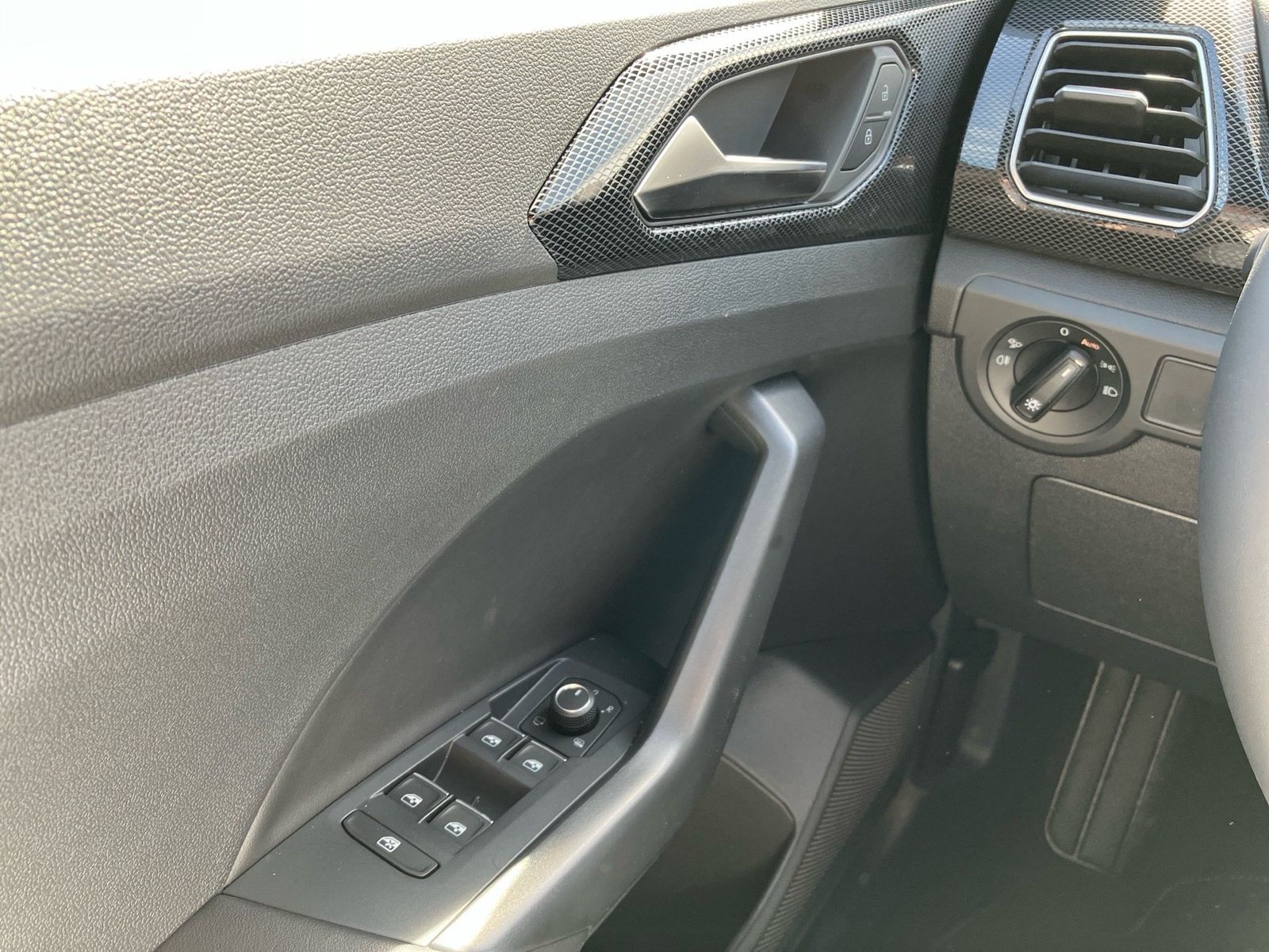 Volkswagen T-Cross - Bild 15