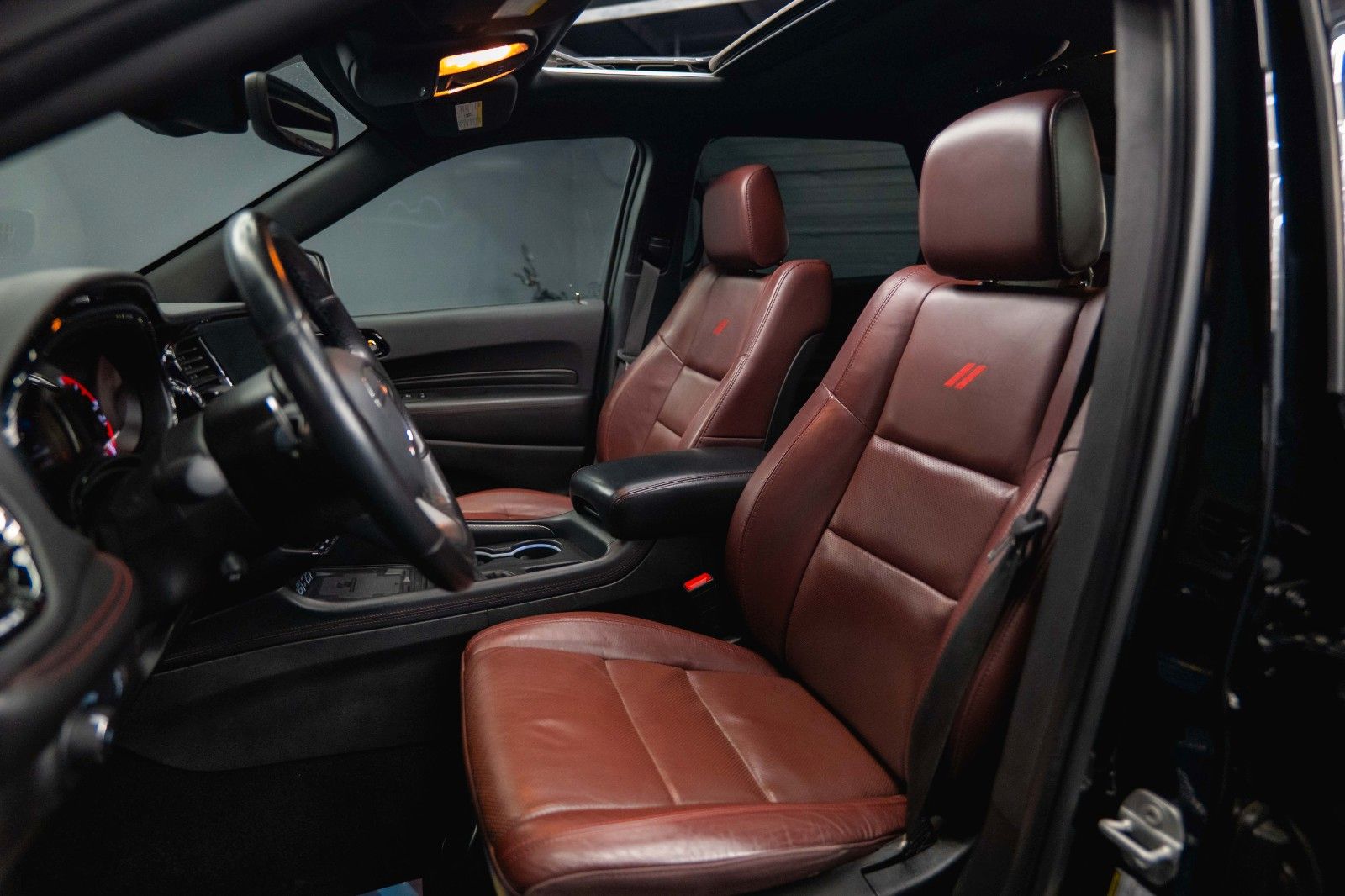 Fahrzeugabbildung Dodge Durango 5.7 V8 R/T 4x4 Night-Paket SRT TRACK PAK