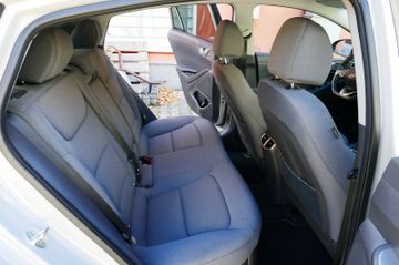 Fahrzeugabbildung Hyundai IONIQ Ioniq Style Hybrid #'Full-LED #Navi #SDach