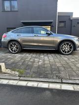 Mercedes-Benz GLC 43 AMG Mercedes-AMG GLC 43 4MATIC Coupé ... - graue Mercedes-Benz GLC 43 AMG