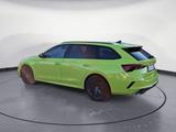 Skoda Octavia Combi 2.0 TSI DSG RS - Skoda Octavia: Grün